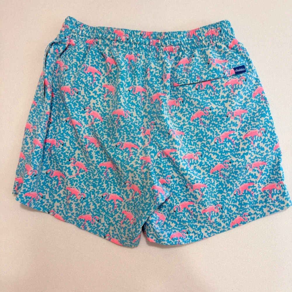Chubbies Swim Trunks Large Blue Pink Flamingo Coastal Resortwear